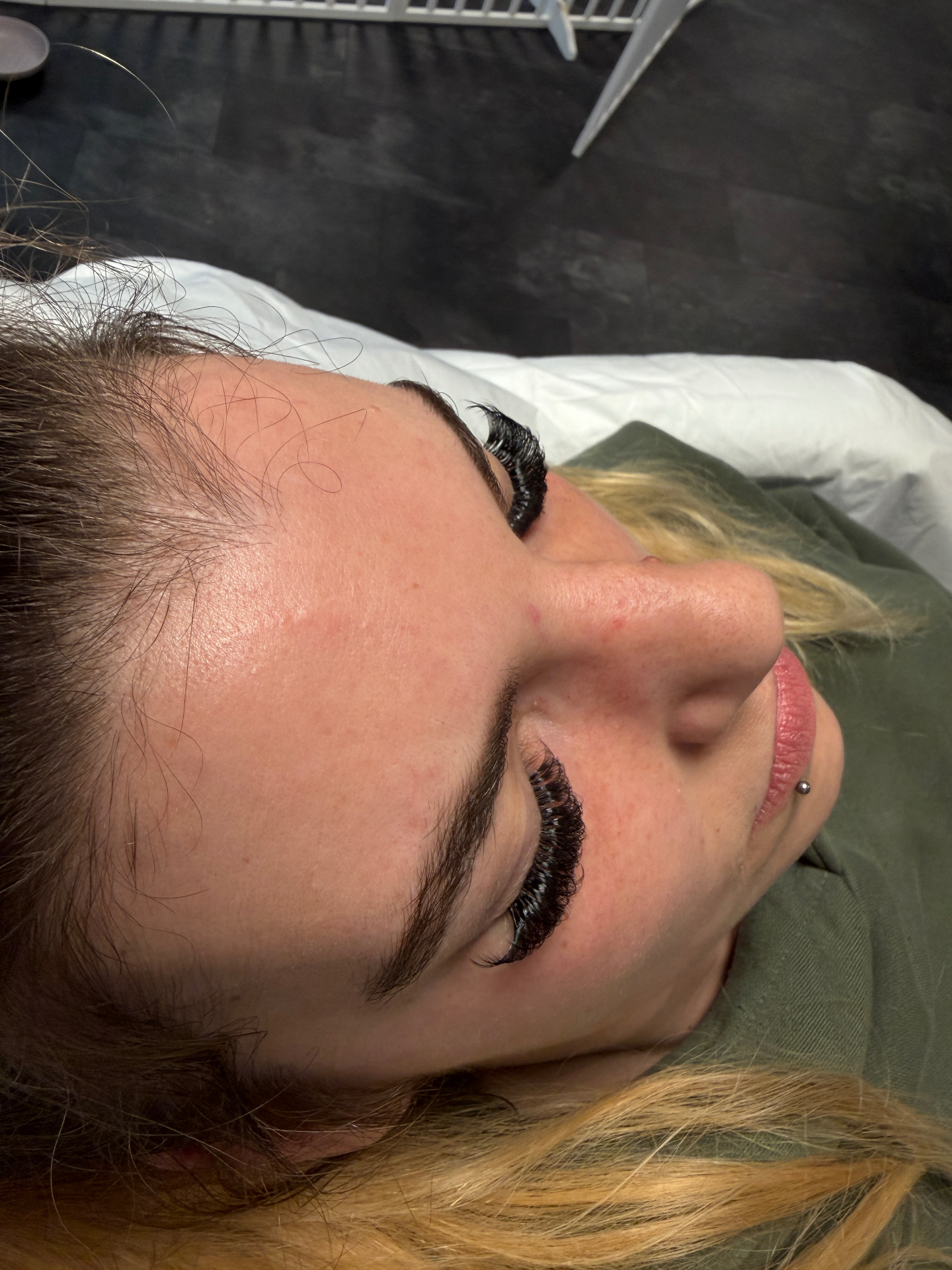 Wimperextensions — mega volume
