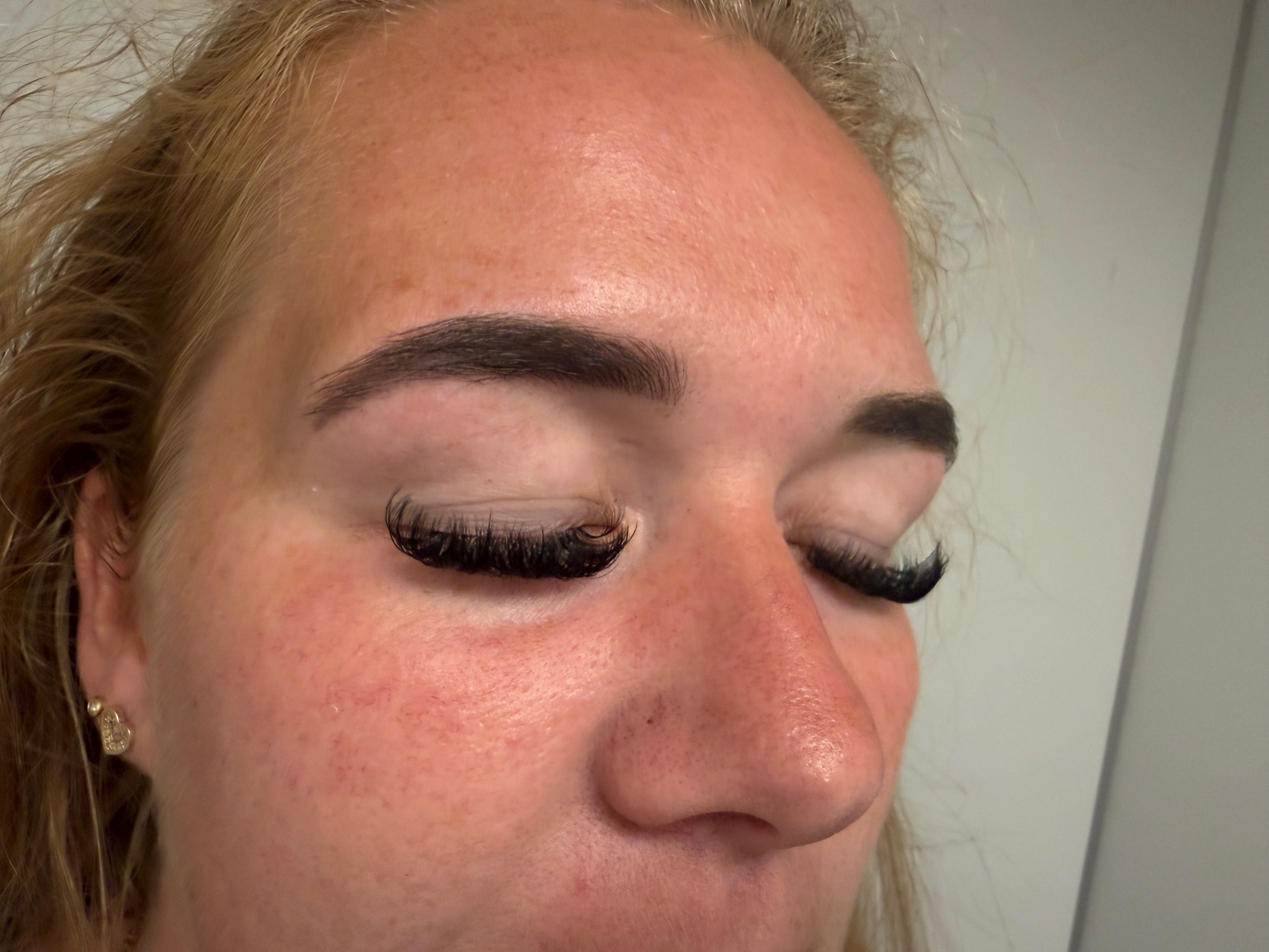 Henna brows